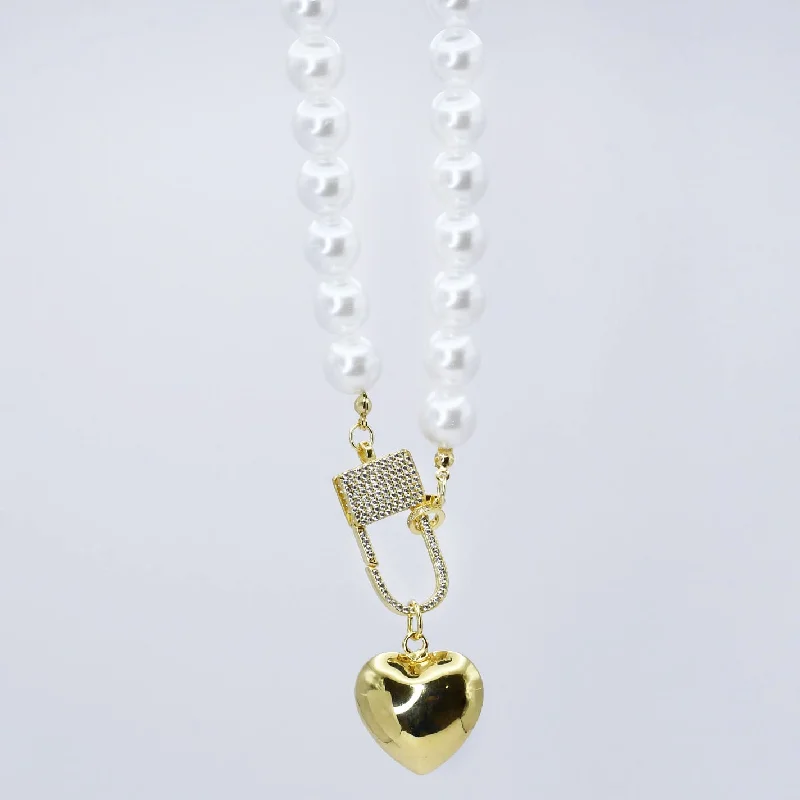 Sleek design necklaces-Elegance Heart Lock Necklace O30