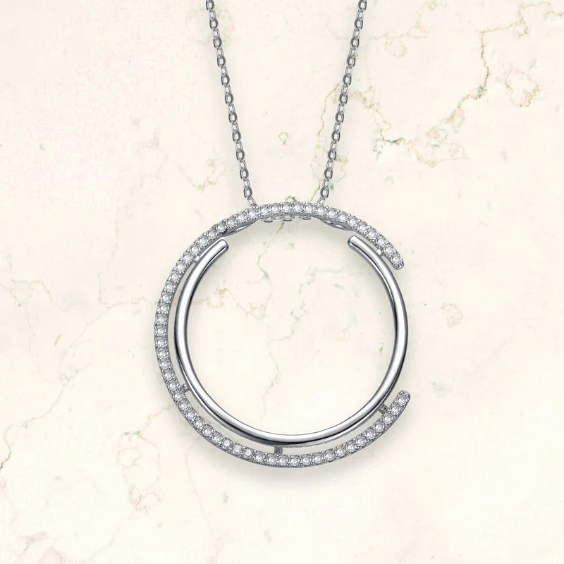 Turquoise healing necklaces-Triomphe Circle CZ Pendant Necklace