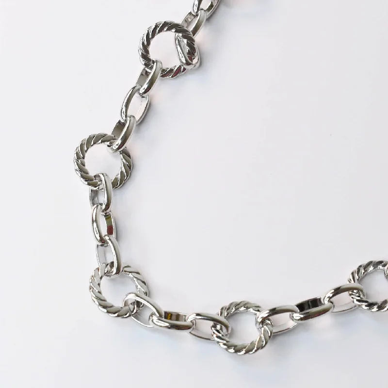 Cotton braid necklaces-Silver Circle Chain Link Necklace M6