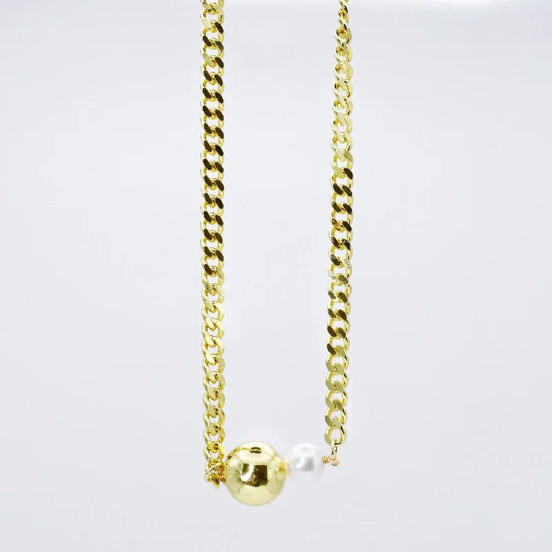 Slanted design necklaces-Golden Pearl Necklace M5