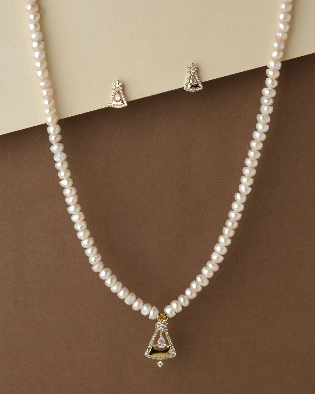 Baroque pearl necklaces-Pretty Pearl Necklace Set