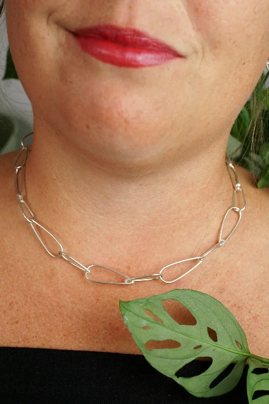 Sharp-line necklaces-Petite Modular Necklace No. 1 in silver