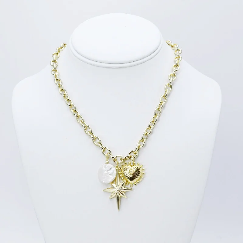 Petite charm necklaces-Lovely Link Necklace Gold J43