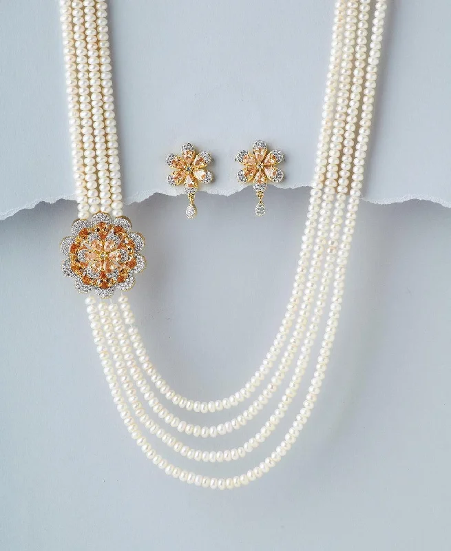 Flat knot necklaces-Floral Real Pearl Necklace Set