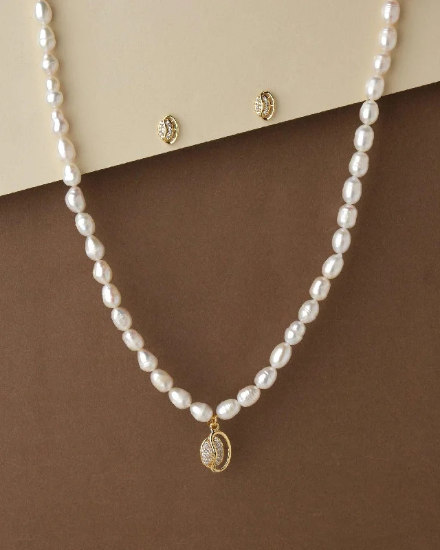 Thai style necklaces-Pretty Pearl Necklace Set