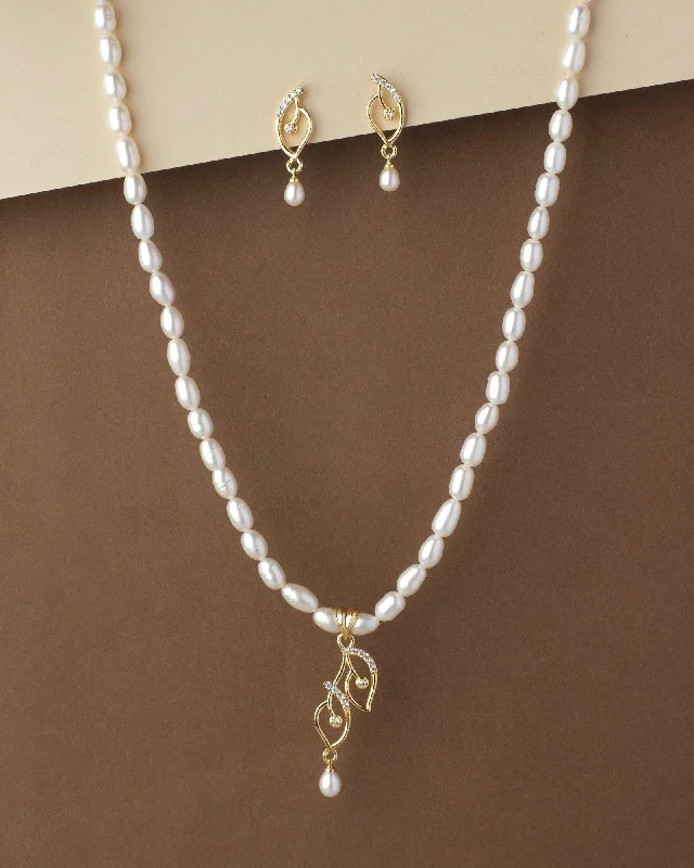 Tight clasp necklaces-Pretty Real Pearl Necklace Set