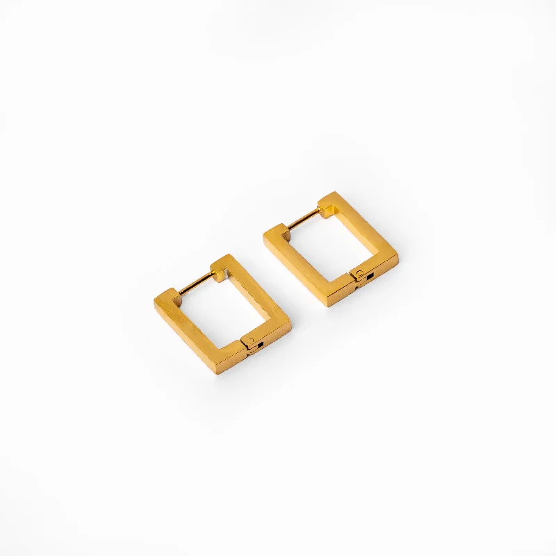 Fine triangle earrings-Nova Earrings 18K Gold Plated - Gold